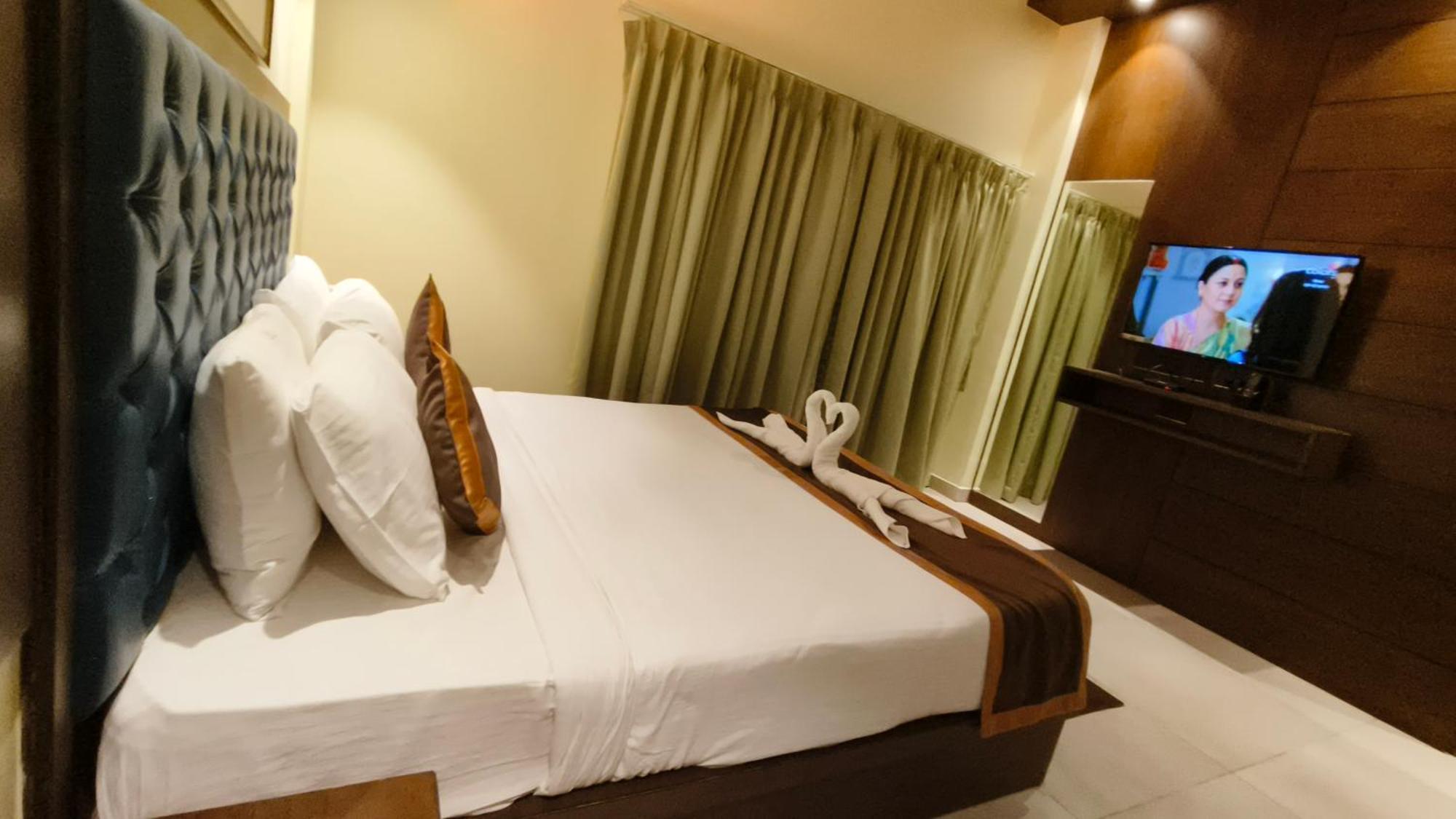 Luxury Amar Tree Resort Mandarmani Exterior photo